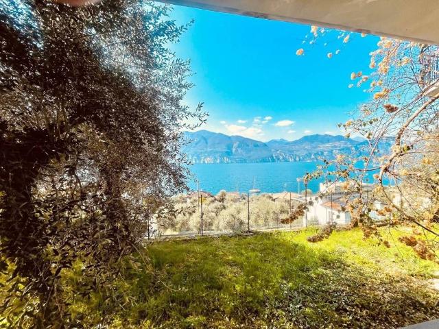 Villa Indipendente in vendita a Brenzone sul Garda, Veneto