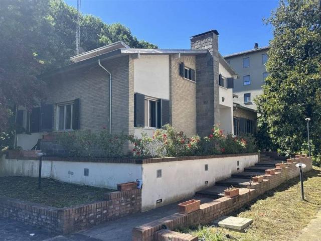 Villa Indipendente in vendita a San Pellegrino, Sorbolo