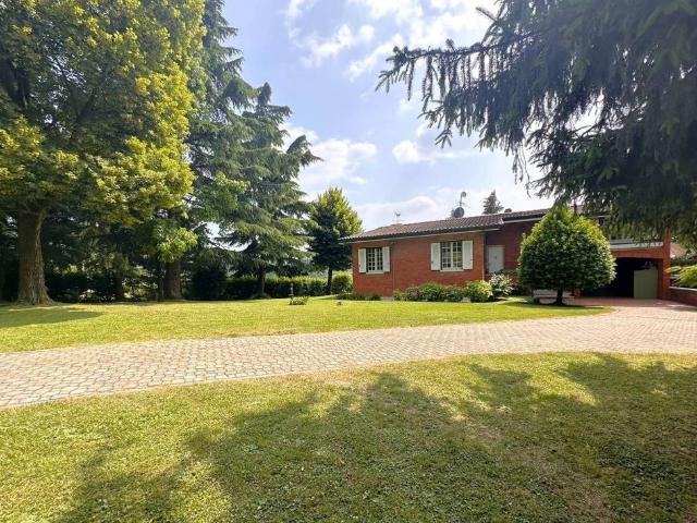 Villa Indipendente in vendita a Romagnano, Grezzana