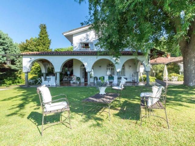 Villa Indipendente in vendita a Piemonte, Biella