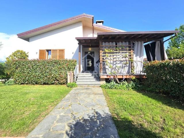 Villa Indipendente in vendita a Borgo A Buggiano