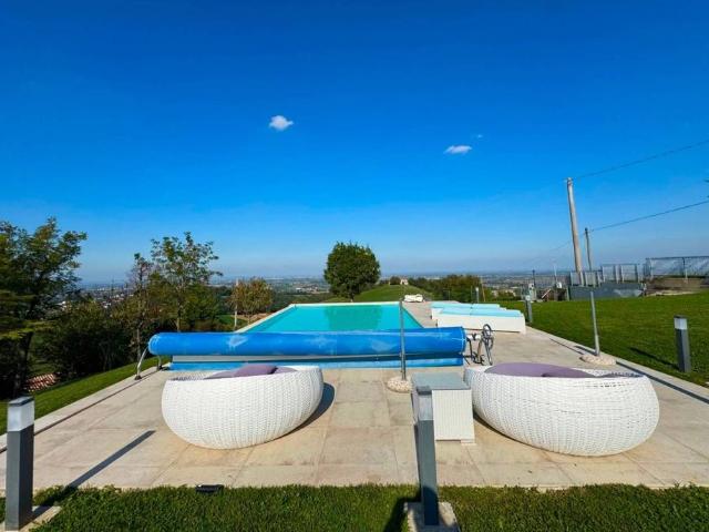 Villa Indipendente in vendita a Felino, Reggio Emilia