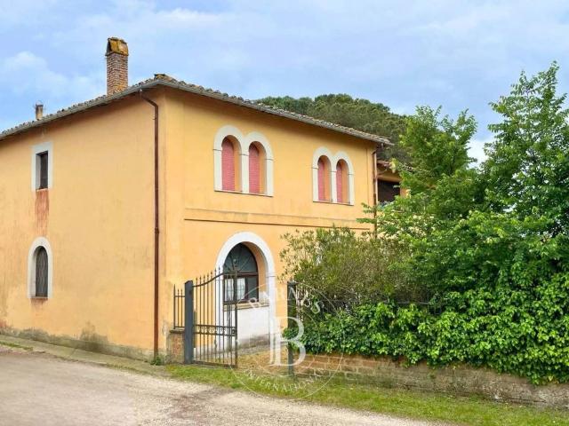 Villa Indipendente in vendita a Nepi, Lazio