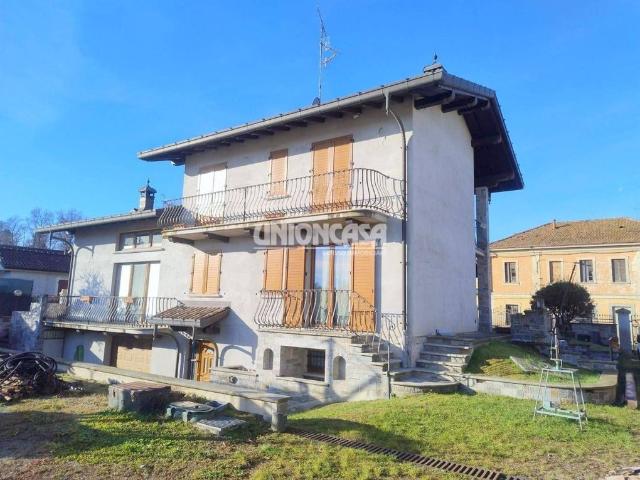 Villa Indipendente in vendita a Solbiate con Cagno, Solbiate Comasco