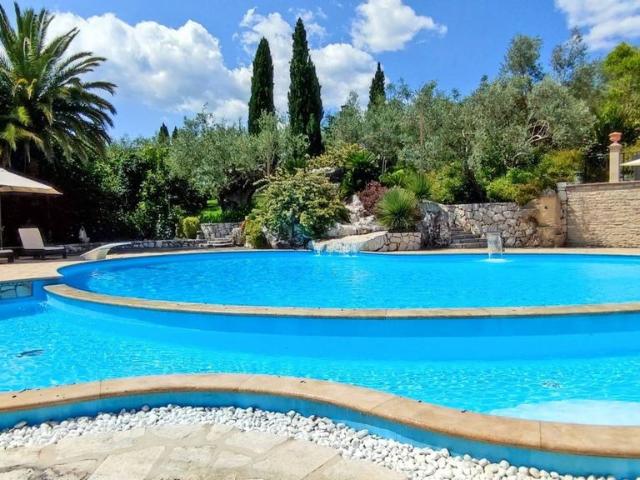 Villa Indipendente in vendita a Atina, Lazio