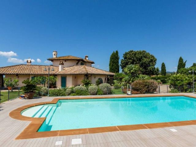 Villa Indipendente in vendita a Vigna della Casa, Roma Capitale