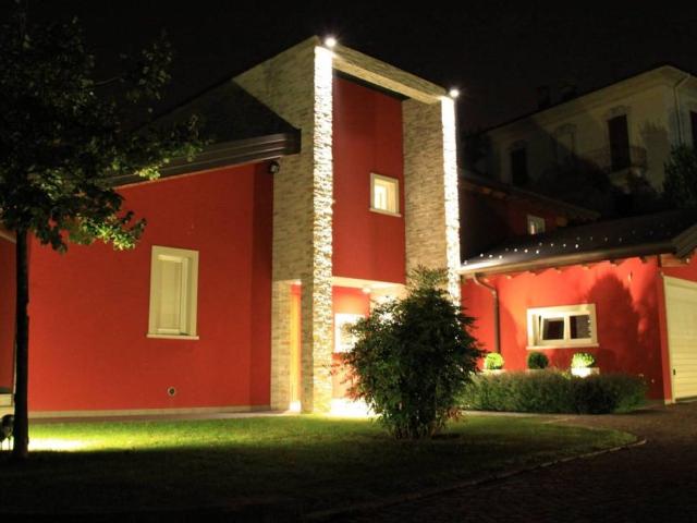 Villa Indipendente in vendita a Giubiano, Varese
