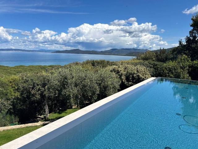 Villa Indipendente in vendita a Castiglione Della Pescaia, Toscana