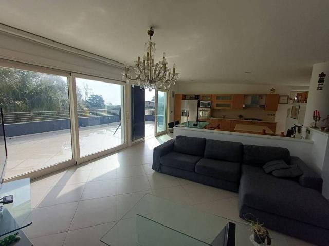Villa Indipendente in vendita a Calabria, Catanzaro