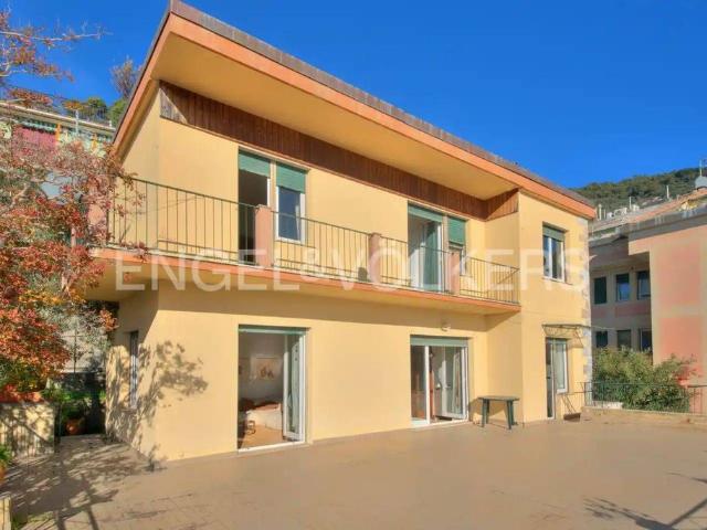 Villa Indipendente in vendita a Polanesi, Recco