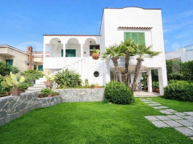 Villa Indipendente in vendita a Scafati, Campania
