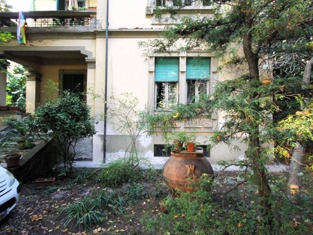 Villa Indipendente in vendita a Sant'Anna, Bagni Di Lucca Ponte