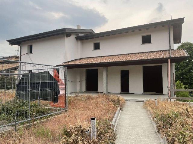 Villa Indipendente in vendita a Rivergaro, Reggio Emilia