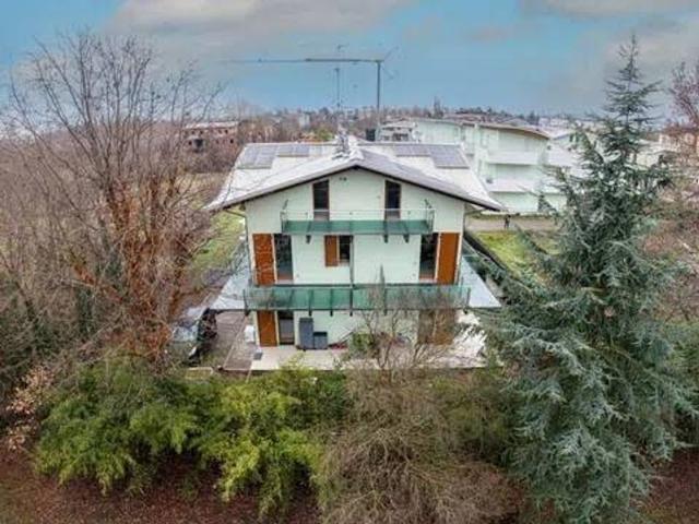 Villa Indipendente in vendita a Nuovo Circondario Imolese, Imola