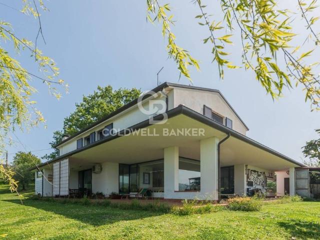 Villa Indipendente in vendita a San Clemente, Reggio Emilia