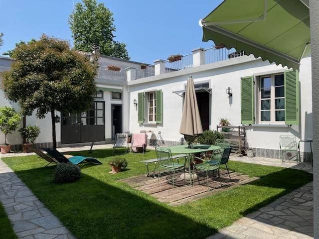 Villa Indipendente in vendita a Volta-Prealpi, Saronno