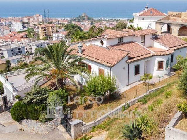 Villa Indipendente in vendita a Monticello, Calabria