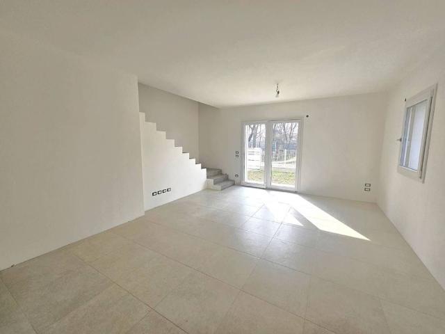 Villa Indipendente in vendita a Sovernigo, Paese