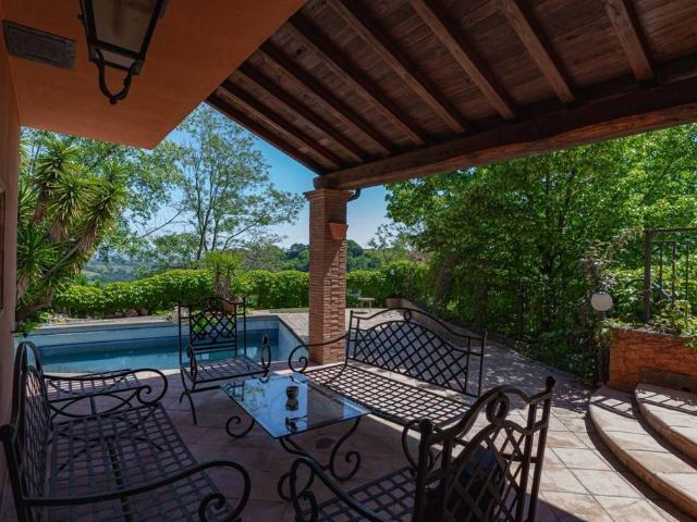Villa Indipendente in vendita a Roma Capitale, Lazio