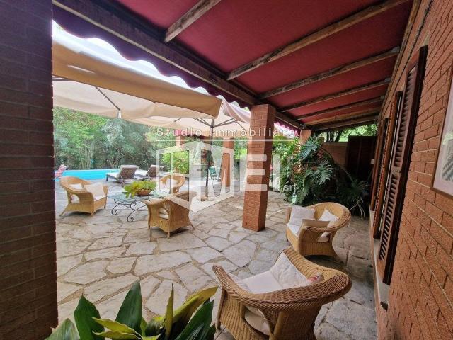 Villa Indipendente in vendita a Poggio ai Grilli, Collesalvetti