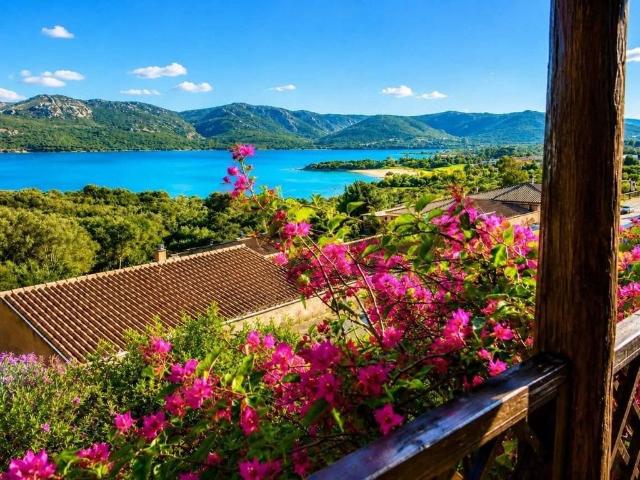 Villa Indipendente in vendita a Palau, Sardigna/Sardegna