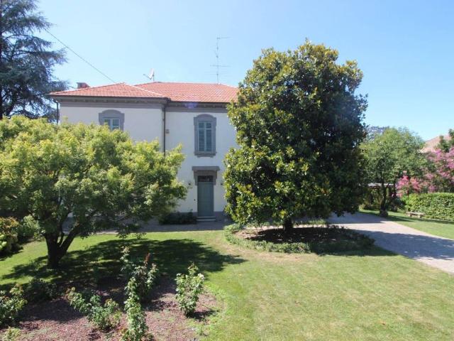 Villa Indipendente in vendita a Ronzone, Piemonte