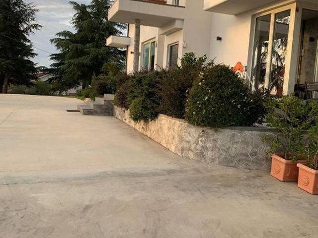 Villa Indipendente in vendita a Veroli, Lazio