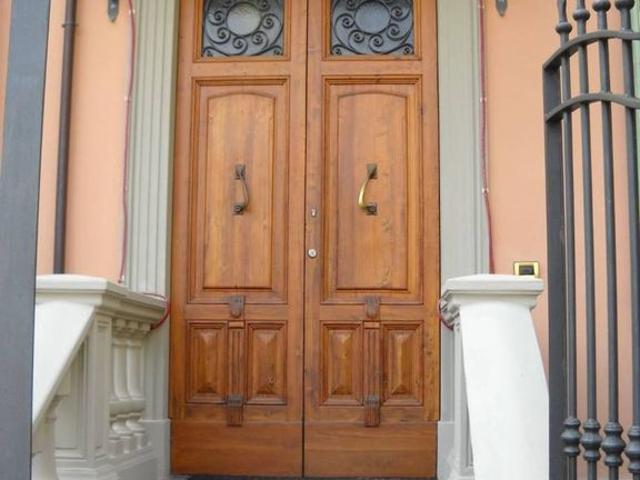 Villa Indipendente in vendita a Montecatini Terme, Toscana
