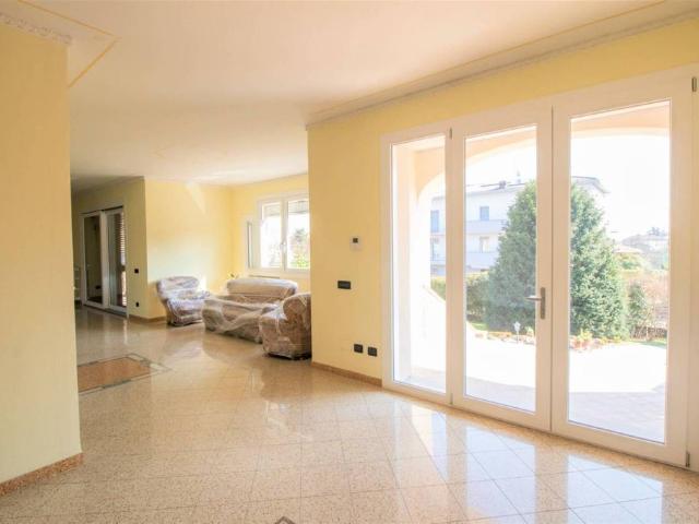 Villa Indipendente in vendita a Tresinaro - Secchia, Re