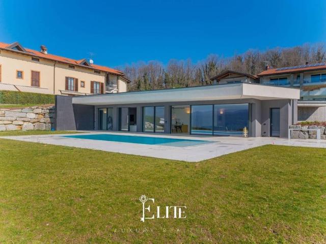 Villa Indipendente in vendita a Cardana, Besozzo