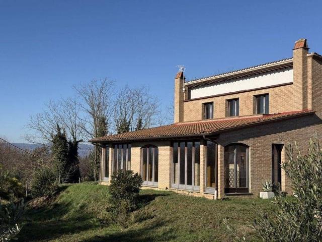 Villa Indipendente in vendita a Canale, Città Della Pieve