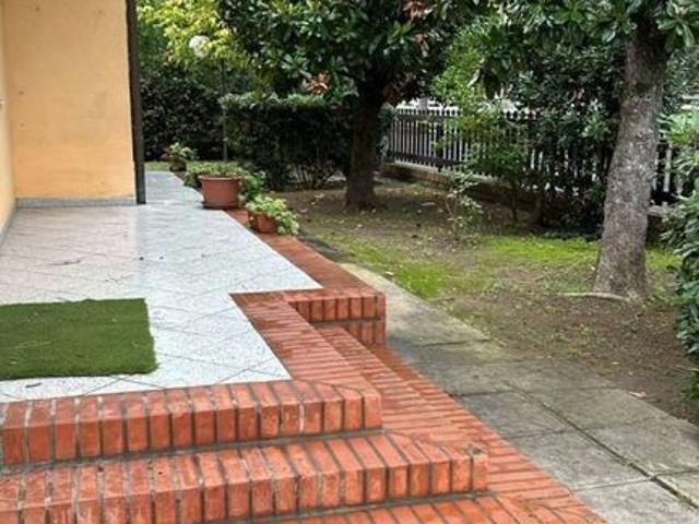 Villa Indipendente in vendita a Cervia, Reggio Emilia