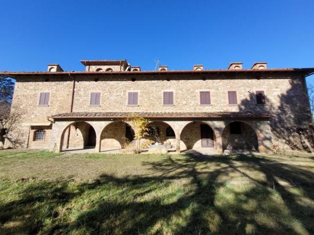 Villa Indipendente in vendita a Bucine, Toscana