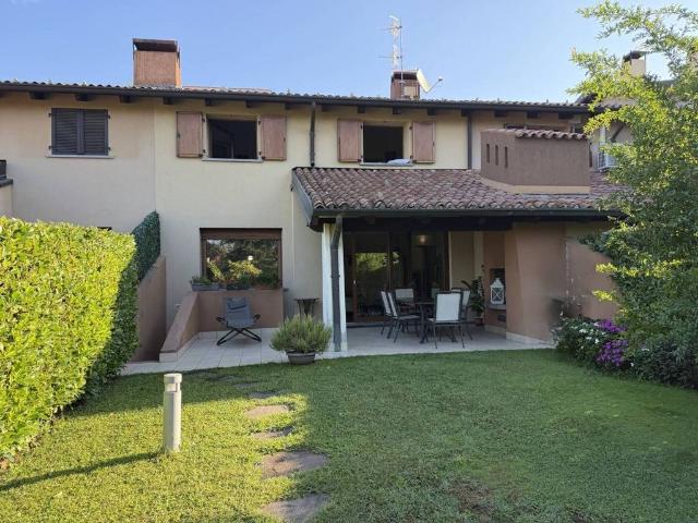 Villa Schiera in vendita a Gorle, Bergamo
