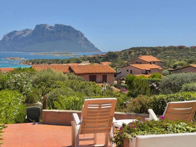 Villa Schiera in vendita a San Pantaleo, Sardigna/Sardegna
