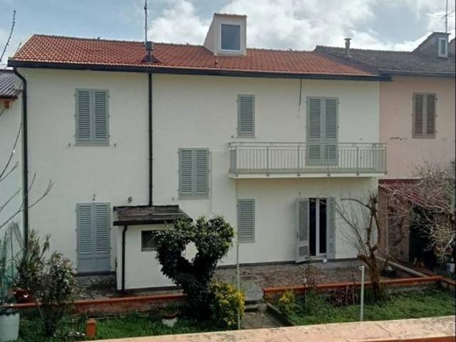 Villa Schiera in vendita a Unione dei Comuni Circondario dell'Empolese Valdelsa, Empoli