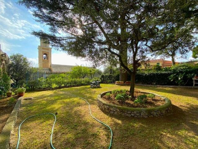 Appartamento in vendita a Custo, Bergeggi