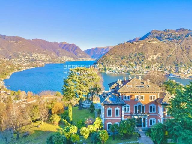 Appartamento in vendita a Como, Lombardia