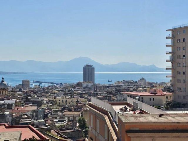 Appartamento in vendita a Municipalità 2, Campania