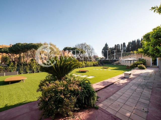 Appartamento in vendita a Municipio Roma VII, Roma Capitale