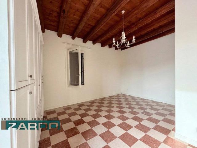 Appartamento in vendita a Fonte, Castello Di Godego
