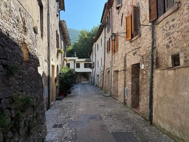 Appartamento in vendita a Scheggino, Umbria