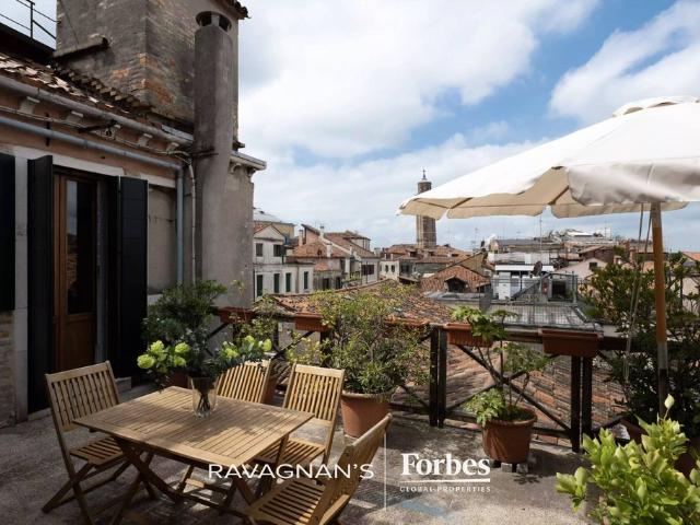 Appartamento in vendita a Venezia-Murano-Burano, Venezia