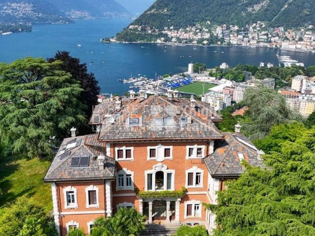 Appartamento in vendita a Cardano, Como