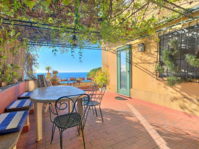 Appartamento in vendita a San Bernardo, Bogliasco