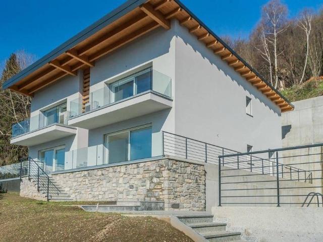 Appartamento in vendita a Domaso, Lombardia