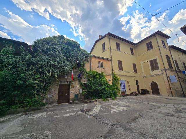 Appartamento in vendita a Bevagna, Umbria