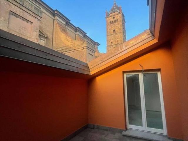 Attico in vendita a Santo Stefano, Bologna