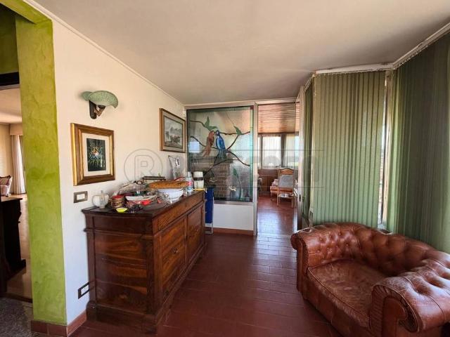 Attico in vendita a Marina di Carrara, Carrara