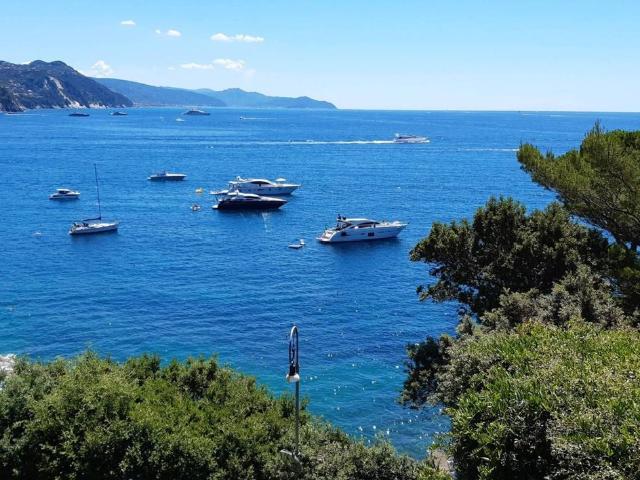 Attico in vendita a San Michele di Pagana, Rapallo